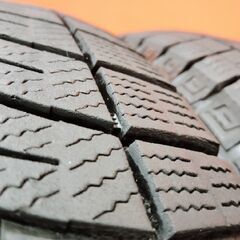 DUNLOP WINTER MAXX WM02 185/60R16 16インチ スタッドレス 4本 23年製 バリ溝 フィット アクア ノートe-POWER ラクティス等　(KTF315) の画像