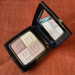 【USED】チークの画像