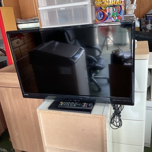 ヤスヤさん専用直接受渡2年前購入三菱32型液晶テレビデカ文字機能音ハッキリ機能 テレビ三菱32インチ2021年リモコン付き中古 (YM＾＾) 深谷の