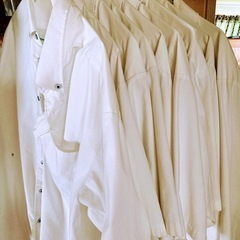 近畿大学附属高校　男子制服・セーター（紺）・ネクタイ（公式用青・茶チェック）他の画像