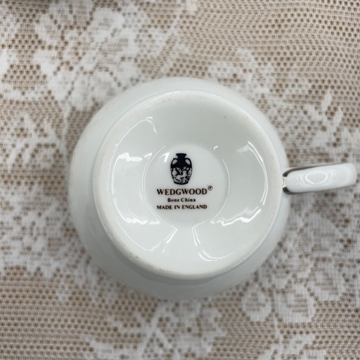 【ドリーム川西店御来店限定】  陶器  クリーニング済み 【2009503256500004】 ドリーム川西店御来店限定】 WEDGWOOD 陶器 クリーニング済み
