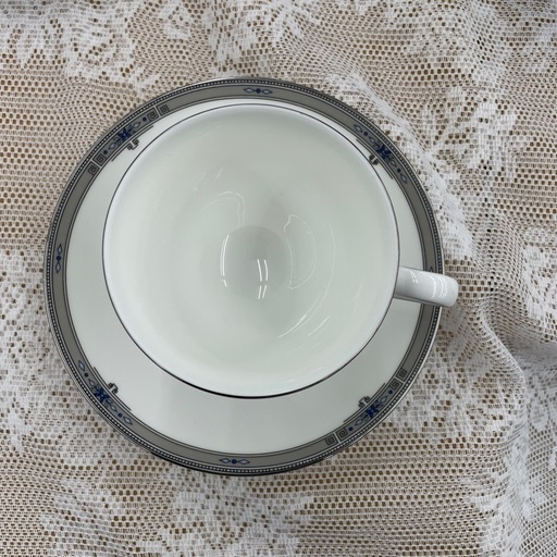 ドリーム川西店御来店限定】 WEDGWOOD 陶器 クリーニング済み