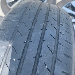 ホンダフィット純正ホイールの画像