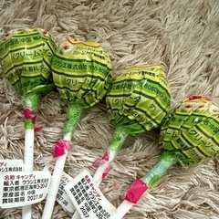 チュッパチャプス ChupaChups クリームソーダ味 4個の画像