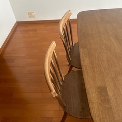 ニトリ　食卓テーブル　キッチンテーブル　 4人がけ食卓テーブル 中古　格安早いもの勝ち😁の画像