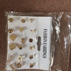 小売にいかがですか❓ピアスの画像