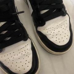 NIKEシューズ　23  23.5   中古の画像