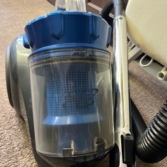 Super Cyclone III キャニスター掃除機の画像
