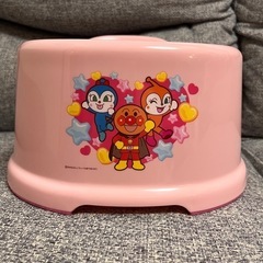 新品未使用　アンパンマン　風呂いす　ピンクの画像