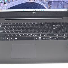 中古ノートPC NEC LAVIE core i7第8世代、SSD250GB、メモリ8GBの画像