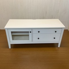 SALE☆【リユース☆エコちょっぷ】ニトリ ホワイト 木製 テレビ台 ガラス扉付きの画像