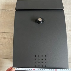 郵便ポストの画像