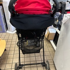 combi    F2  　B型ベビーカーの画像