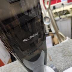 J313 ★小キズ使用感有り★スティック掃除機★アイリスオーヤマ★IC-S50-S★2017年製  の画像