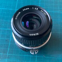 Nikon F3 HP Nikkor 50mm + Nikkor 35mmの画像