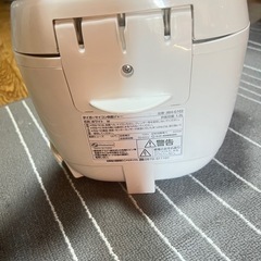 炊飯器の画像