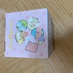 すみっコぐらし　お泊まり会木目調LEDライト付き加湿器の画像