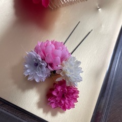 髪飾りの画像
