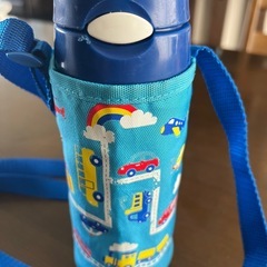 サーモス　水筒　男の子の画像