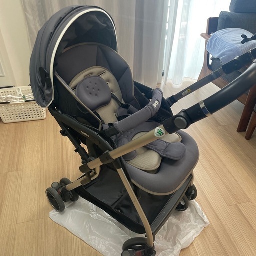 アップリカ　A型ベビーカー　両対面