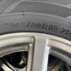 スタッドレスタイヤ　145/80R13  2022年　4本セットの画像