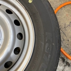 純正ダイハツホイールと145/80r12bridgestone16週2023年4本セットの画像