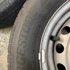 純正ダイハツホイールと145/80r12bridgestone16週2023年4本セットの画像