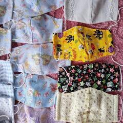 ハンドメイド  布マスク ３３個セットの画像