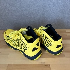 スニーカーの画像