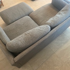 【条件付きで値引き交渉‼️ 】ソファ（中古品）の画像