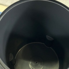 104a 【未使用品・開封品】 ブラバンシア ダストボックス ゴミ箱 FPPマット 5L ペダルビン ニューアイコン 静かに軽やかに閉まる機能搭載 112102 y080412aの画像