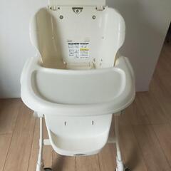 combiベビーチェアの画像