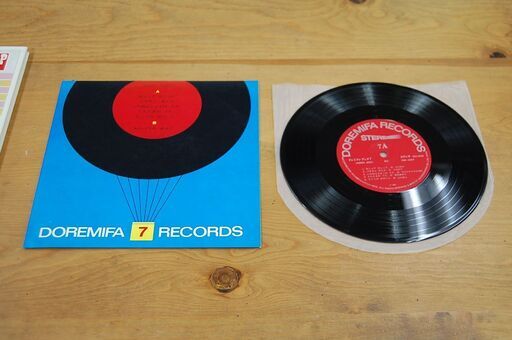 年代物 19冊19枚 ドレミファブック　本とレコード セット 童話 絵本 レトロ 年代物 19冊19枚 ドレミファブック 本とレコード セット 童話