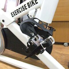 スピンバイク Lysin EXERCISE BIKE サスペンション付き 液晶モニター付き 健康器具 運動 札幌市厚別区 厚別店の画像