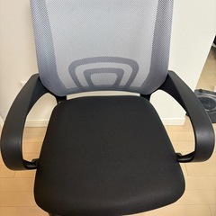 オフィス椅子 高さ調整可能