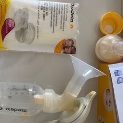 メデラ　medela 手動さく乳器セットの画像