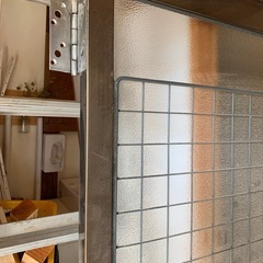 勝手口ドアサッシ　加工有りの画像