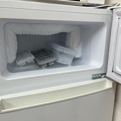 ハイアール冷蔵庫（小型）の画像