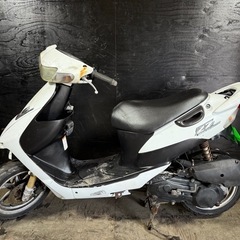 ★支払総額3.8万円★定休日なし！いつでも現車確認可能です！ スズキ ZZ 白 CA1PB バッテリー新品！ 2ストのためオイル注ぎ足すだけ！ フロントディスクブレーキ！ 12インチホイール！ ちょっとした足に♪の画像