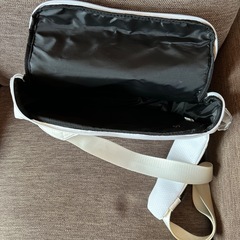 新品 DESCENTE GOLF ショルダーバッグの画像