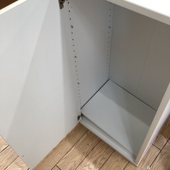 キャビネットの画像