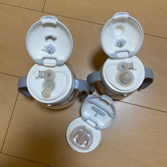 コンビ マグの画像