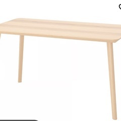 IKEA 4人用ダイニングテーブル　140×78の画像