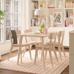 IKEA 4人用ダイニングテーブル　140×78の画像