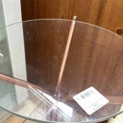 ガラステーブルの画像