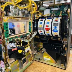 初代 秘宝伝 スロット実機の画像