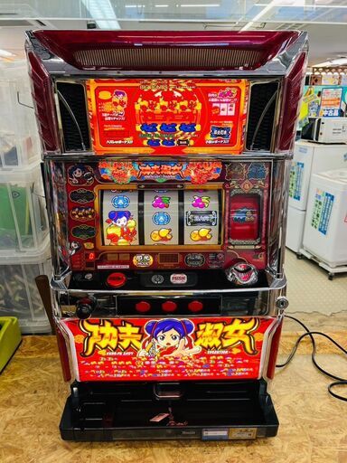 【パチスロ実機】山佐★カンフーレディ・テトラ【不要機付】 パチスロ実機 カンフーレディー・テトラ コイン不要機 ID：126-013092-007