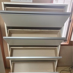 ランドリー収納(お話し中)の画像