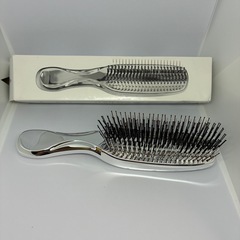 新品　静電気防止　スタイリング  ヘアブラシ　乾湿両用 美髪　シルバーの画像