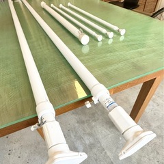 突っ張り棒 最大幅2.8m最大耐荷重30kg2個 その他5個セットの画像